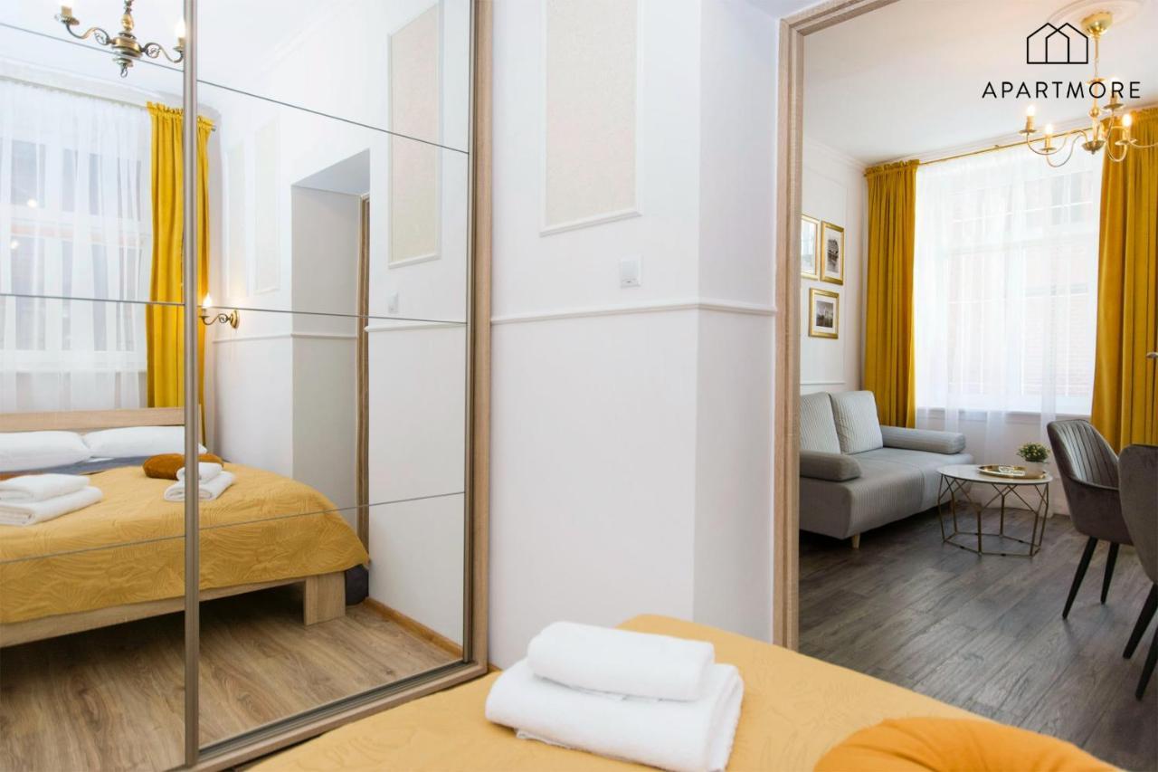 Old Town By Apartmore Gdansk Ngoại thất bức ảnh