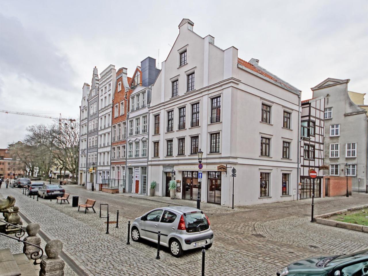 Old Town By Apartmore Gdansk Ngoại thất bức ảnh