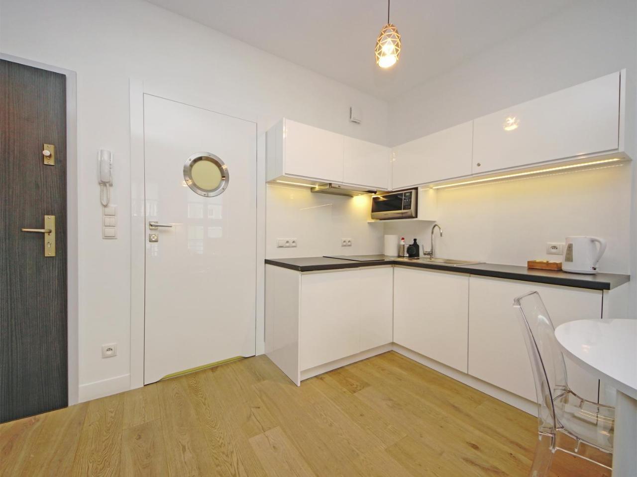 Old Town By Apartmore Gdansk Ngoại thất bức ảnh
